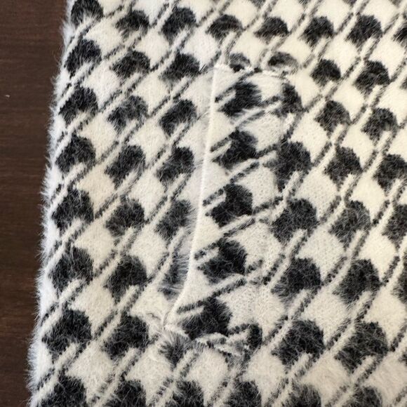 CLICHÉ Edgy Abstract Print wool blend coatigan  In Black/ivory size M - Picture 6 of 9